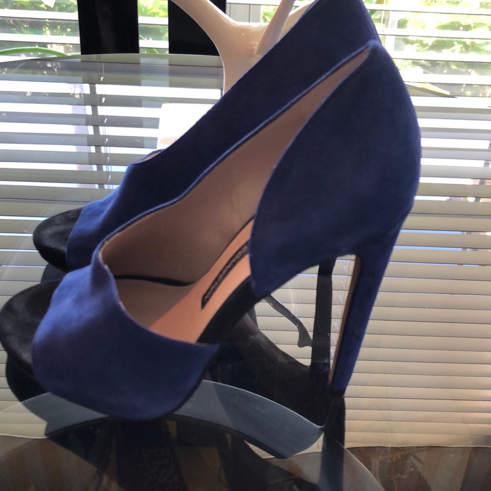 Shoes - Picture 5 of 5
